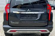 Mitsubishi Pajero Sport Instyle