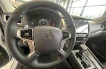 Mitsubishi Pajero Sport Ultimate