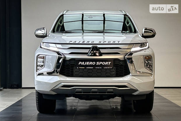 Mitsubishi Pajero Sport Ultimate