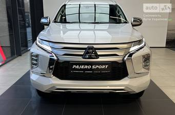 Mitsubishi Pajero Sport 2023 Instyle