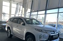 Mitsubishi Pajero Sport Ultimate