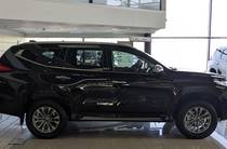 Mitsubishi Pajero Sport Instyle