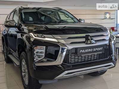 Mitsubishi Pajero Sport 2023 Instyle