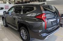 Mitsubishi Pajero Sport Instyle