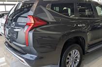 Mitsubishi Pajero Sport Instyle