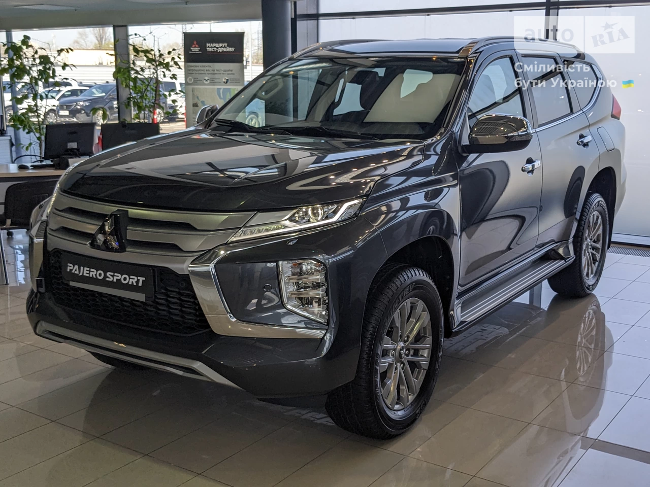 Mitsubishi Pajero Sport Instyle