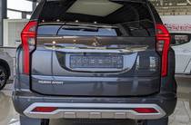 Mitsubishi Pajero Sport Instyle