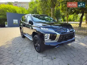 Mitsubishi Pajero Sport