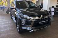 Mitsubishi Pajero Sport Instyle