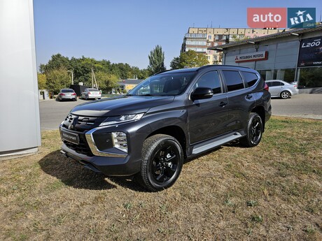 Mitsubishi Pajero Sport 2025