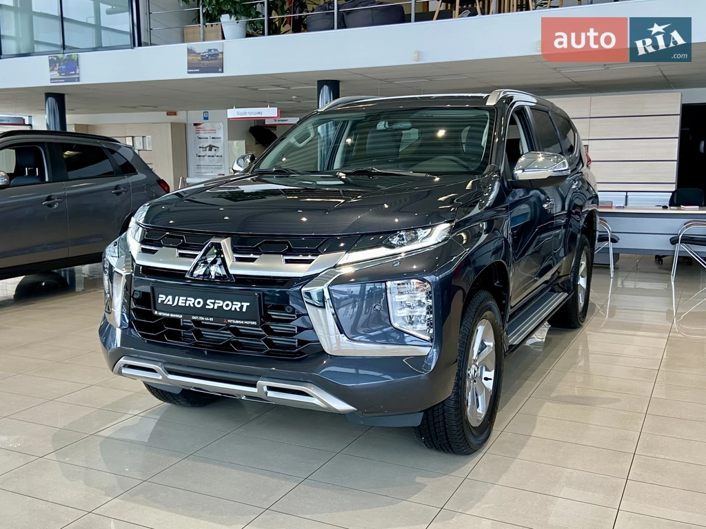 Mitsubishi Pajero Sport Instyle