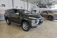 Mitsubishi Pajero Sport Instyle