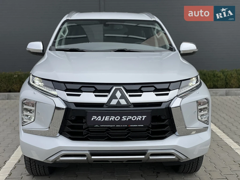 Mitsubishi Pajero Sport Instyle