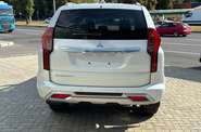 Mitsubishi Pajero Sport - фото 11