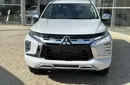 Mitsubishi Pajero Sport Instyle