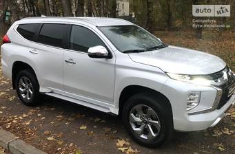 Mitsubishi Pajero Sport 2024 Instyle
