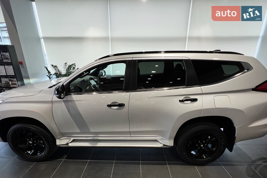 Mitsubishi Pajero Sport - фото 5