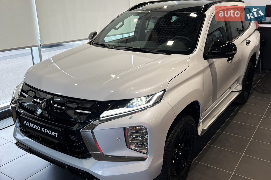Mitsubishi Pajero Sport - фото 2