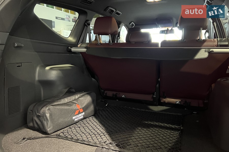 Mitsubishi Pajero Sport - фото 29