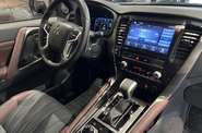 Mitsubishi Pajero Sport - фото 36