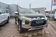 Mitsubishi Pajero Sport Instyle