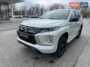 Mitsubishi Pajero Sport
