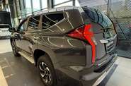 Mitsubishi Pajero Sport Ultimate