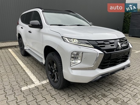 Mitsubishi Pajero Sport 2024