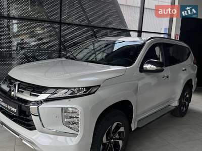 Mitsubishi Pajero Sport 2024 Ultimate