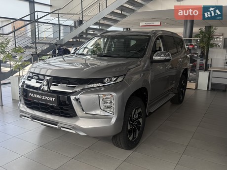 Mitsubishi Pajero Sport 2024