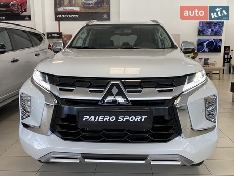 Mitsubishi Pajero Sport 2024