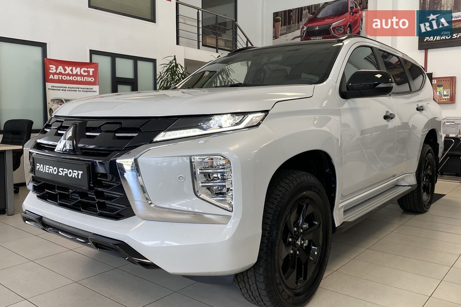 Mitsubishi Pajero Sport - фото 2