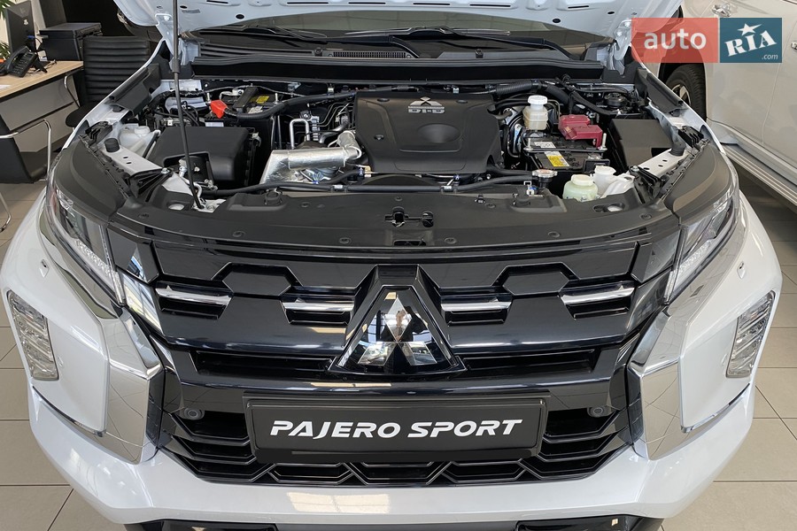 Mitsubishi Pajero Sport - фото 21