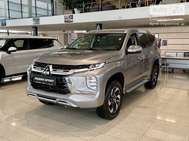 Mitsubishi Pajero Sport 2024