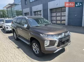 Mitsubishi Pajero Sport