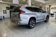 Mitsubishi Pajero Sport Ultimate