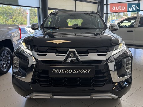 Mitsubishi Pajero Sport 2025
