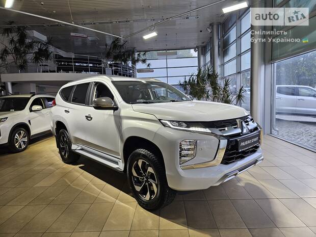 Mitsubishi Pajero Sport 2025