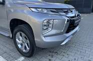 Mitsubishi Pajero Sport Instyle