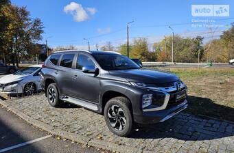 Mitsubishi Pajero Sport 2024 Ultimate