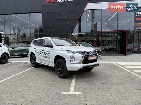 Mitsubishi Pajero Sport 2025