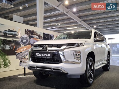 Mitsubishi Pajero Sport 2025