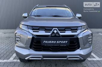 Mitsubishi Pajero Sport 2025 Instyle