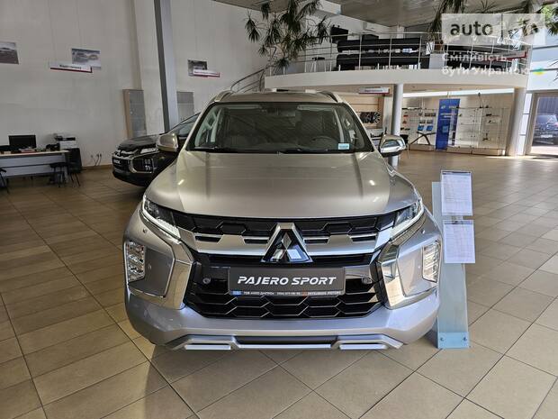 Mitsubishi Pajero Sport 2024