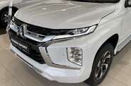 Mitsubishi Pajero Sport Ultimate
