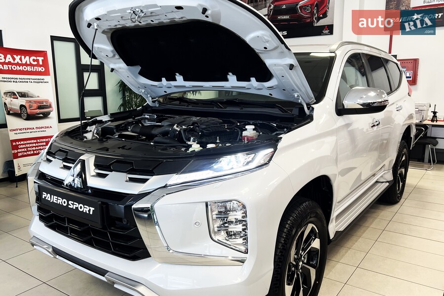 Mitsubishi Pajero Sport - фото 20