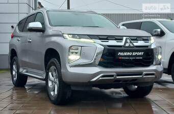 Mitsubishi Pajero Sport 2025 Instyle