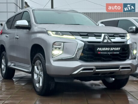 Mitsubishi Pajero Sport 2025