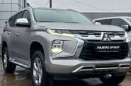 Mitsubishi Pajero Sport Instyle