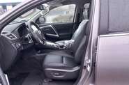Mitsubishi Pajero Sport Instyle
